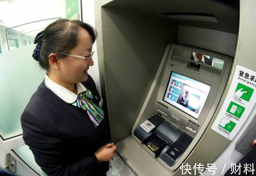 招商银行宽限期三天后逾期一天怎么办