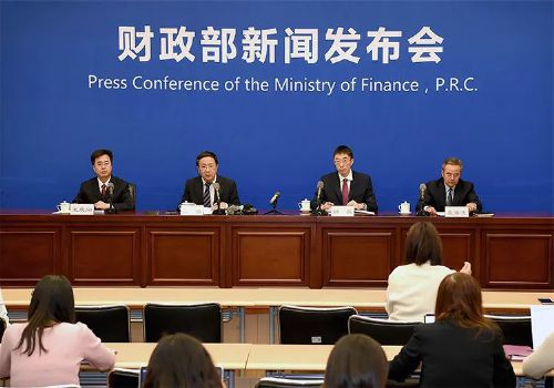 可转债首个交易日后价格涨跌幅限制比例