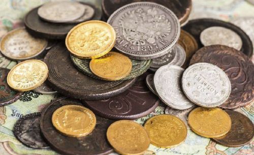 处理违章去交警队还是车管所星期六上班吗