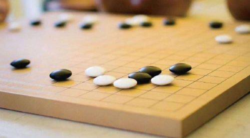 央行邹澜：降准降息从今年看还有一定空间